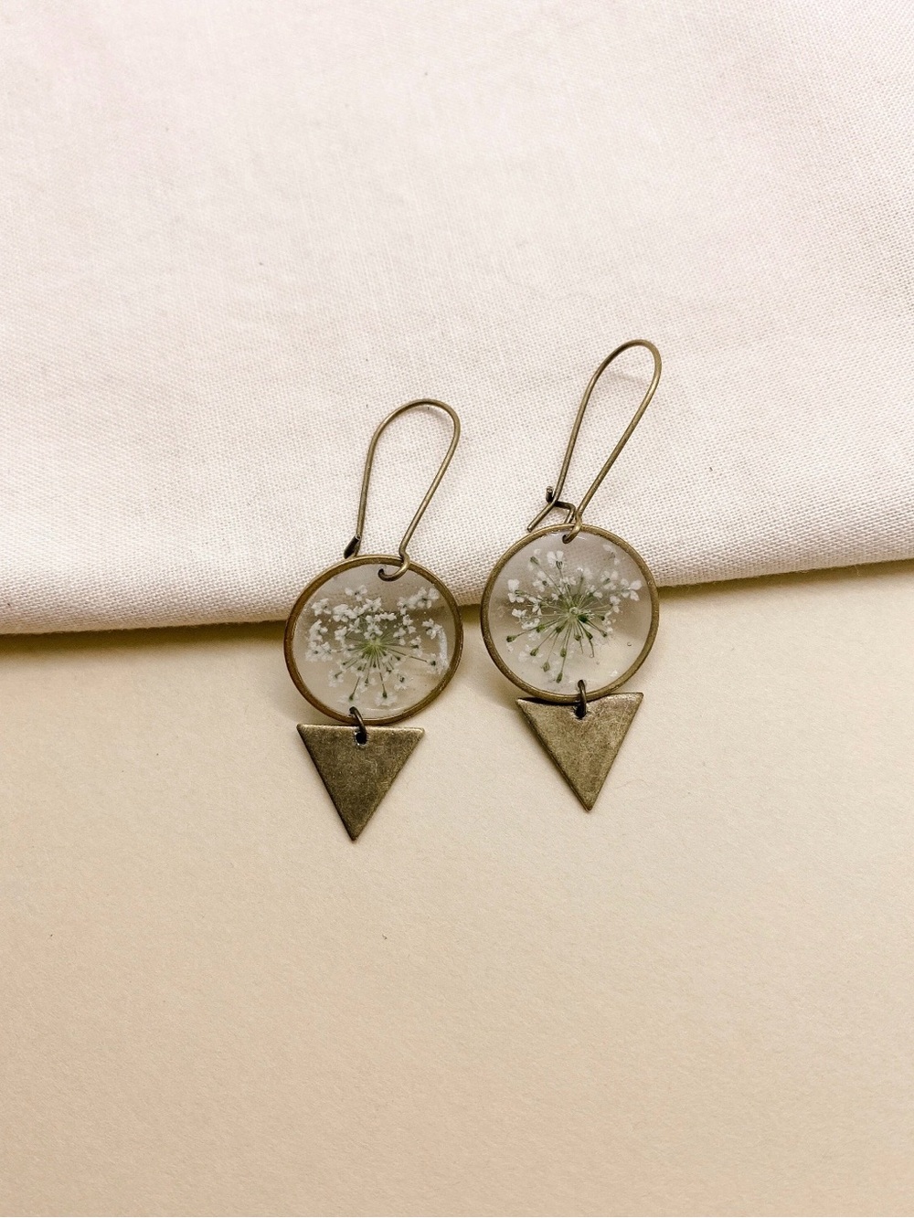 Hand Crafted Pressed Flower Earrings - Queen Anne’s Lace